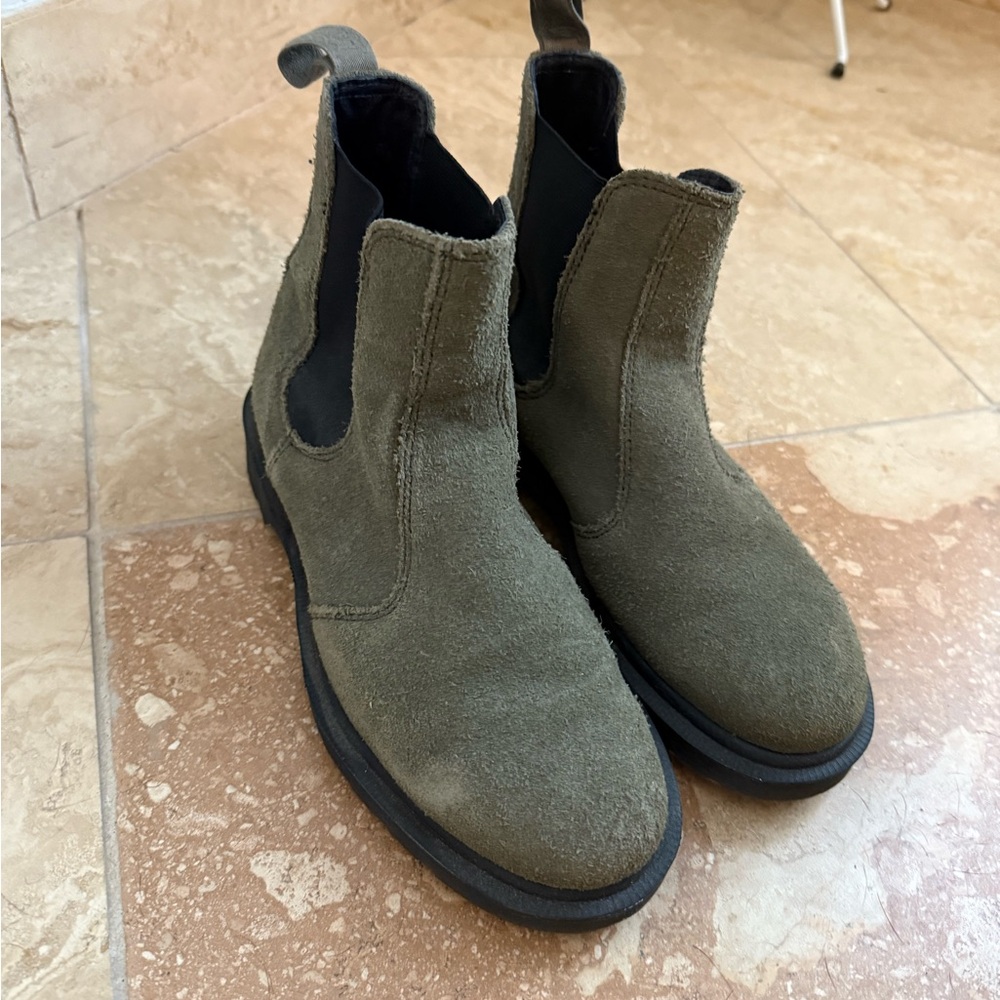 Suede Chelsea Ankle Boots - Olive Green